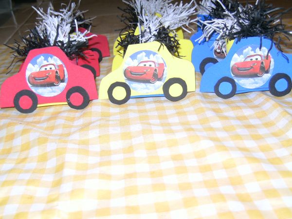 CARRINHOS EVA